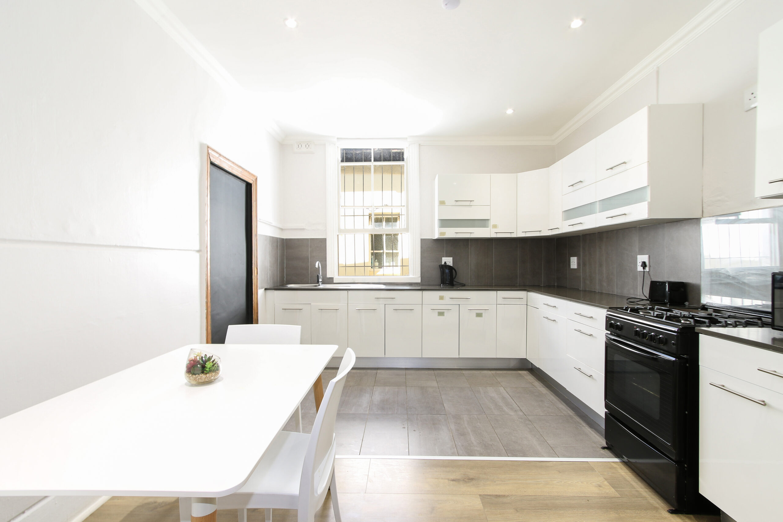 4 Lynton Road, Observatory-14