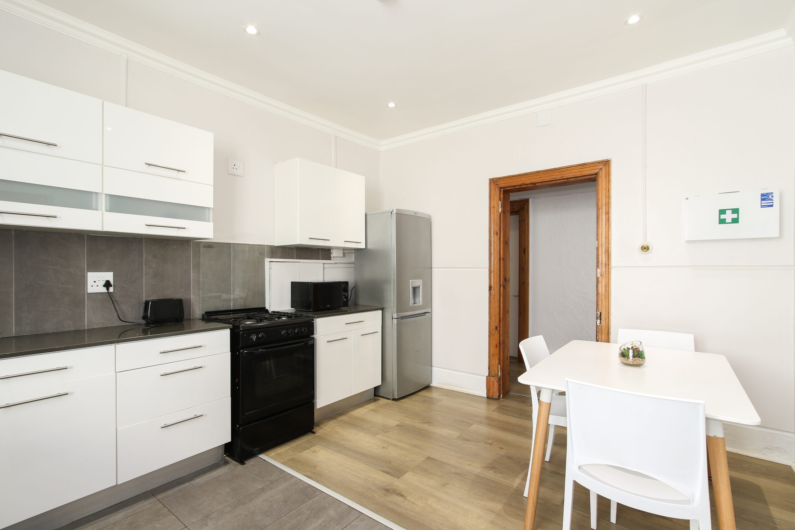 4 Lynton Road, Observatory-15